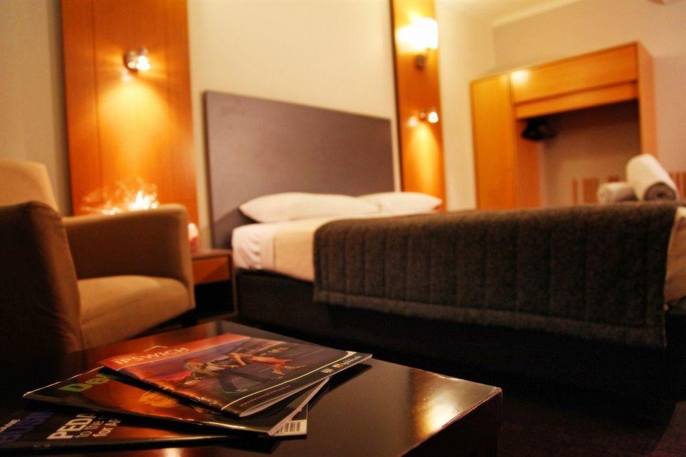 Metro Hotel Ipswich International Zimmer foto